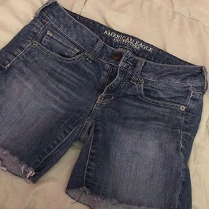 American Eagle jean shorts!!